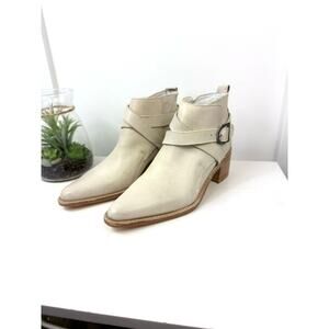 Cute NWTs Free People Boots Size 5.5 $78 MRSP